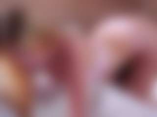 MaeBrowning's Live Sex Cam Show