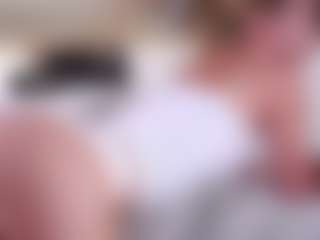 MaeBrowning's Live Sex Cam Show