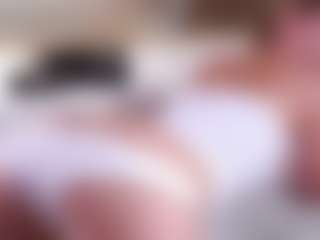 Live cam show with MaeBrowning - Strip on madthumbs