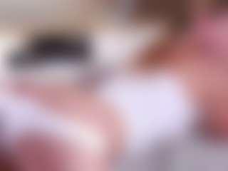MaeBrowning's Live Sex Cam Show