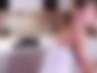 MaeBrowning's Live Sex Cam Show