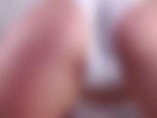 MaeBrowning's Live Sex Cam Show