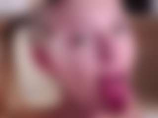 MaeBrowning's Live Sex Cam Show