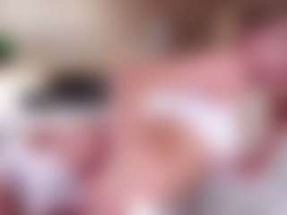 MaeBrowning's Live Sex Cam Show