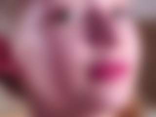 MaeBrowning's Live Sex Cam Show