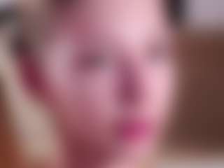 MaeBrowning's Live Sex Cam Show