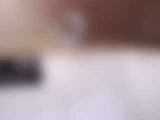 MaeBrowning's Live Sex Cam Show