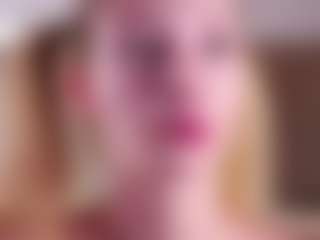 MaeBrowning's Live Sex Cam Show