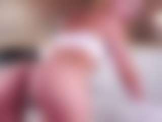 MaeBrowning's Live Sex Cam Show