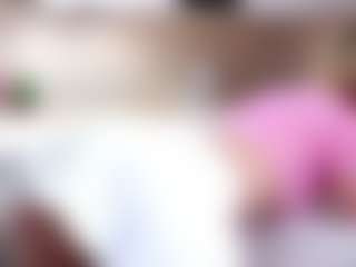 MaeBrowning's Live Sex Cam Show