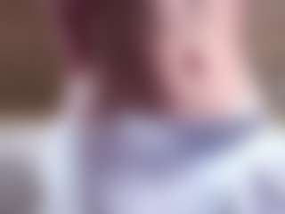 MaeBrowning's Live Sex Cam Show