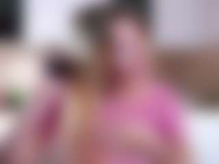 MaeBrowning's Live Sex Cam Show