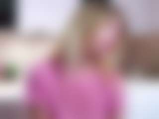 Live cam show with MaeBrowning - Ass Bouncing on fuklive.com