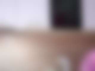 MaeBrowning's Live Sex Cam Show