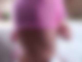 Live cam show with MaeBrowning - Orgasm on dropp.cam