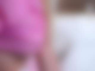 MaeBrowning's Live Sex Cam Show
