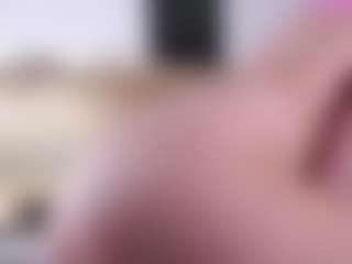 Live cam show with MaeBrowning - Blonde Hair on boobsie.com