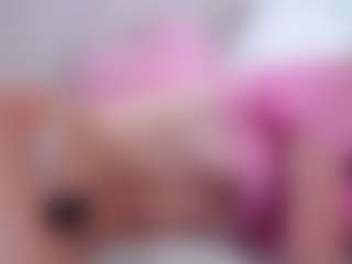 MaeBrowning's Live Sex Cam Show
