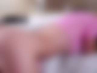 MaeBrowning's Live Sex Cam Show
