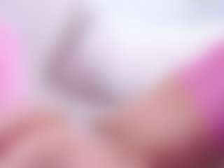 MaeBrowning's Live Sex Cam Show