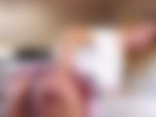 MaeBrowning's Live Sex Cam Show