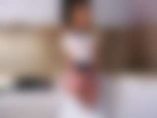 MaeBrowning's Live Sex Cam Show