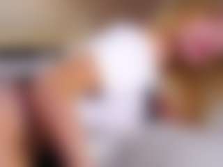 MaeBrowning's Live Sex Cam Show