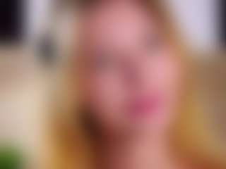 MaeBrowning's Live Sex Cam Show
