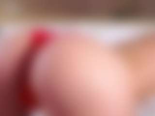 MaeBrowning's Live Sex Cam Show