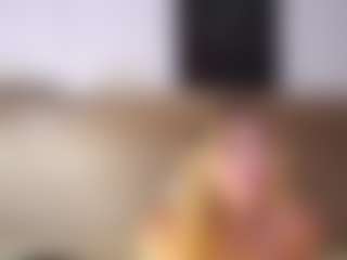 Live cam show with MaeBrowning - Ass Bouncing on Camsoda