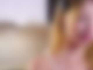 MaeBrowning's Live Sex Cam Show