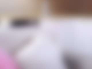 MaeBrowning's Live Sex Cam Show