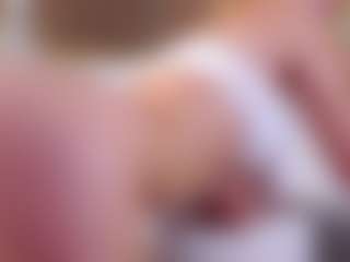 MaeBrowning's Live Sex Cam Show