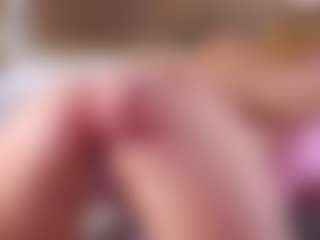 MaeBrowning's Live Sex Cam Show