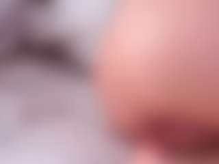 MaeBrowning's Live Sex Cam Show