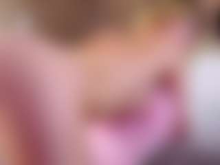 MaeBrowning's Live Sex Cam Show