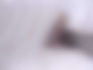 MaeBrowning's Live Sex Cam Show
