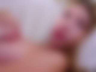 MaeBrowning's Live Sex Cam Show