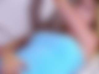 MaeBrowning's Live Sex Cam Show
