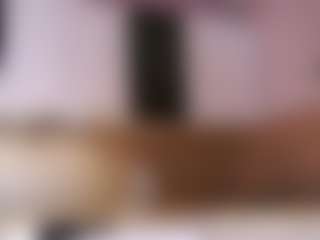 MaeBrowning's Live Sex Cam Show