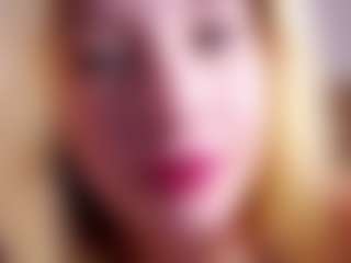 MaeBrowning's Live Sex Cam Show