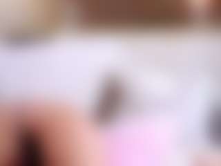 MaeBrowning's Live Sex Cam Show