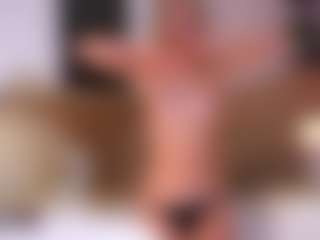MaeBrowning's Live Sex Cam Show