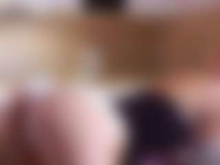 MaeBrowning's Live Sex Cam Show