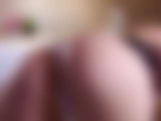 MaeBrowning's Live Sex Cam Show