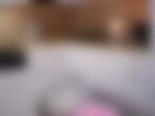 Live cam show with MaeBrowning - Blonde Hair Fetish on Camsoda