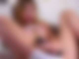 Live cam show with MaeBrowning - Blonde Hair Small Tits on Camsoda