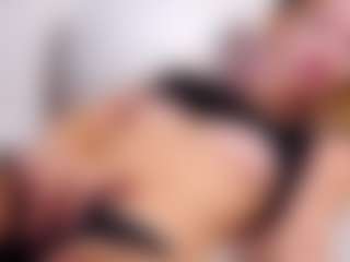 MaeBrowning's Live Sex Cam Show