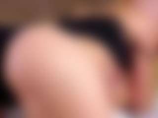 MaeBrowning's Live Sex Cam Show