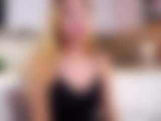 MaeBrowning's Live Sex Cam Show